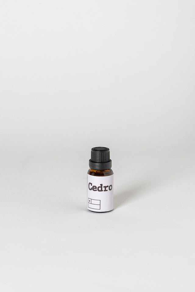 Esencia Aroma Cedro Multipropósito - 15 Gramos