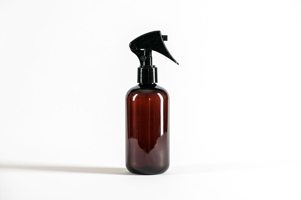 Botella 250 ml plástico ámbar con mini gatillo negro 24/410