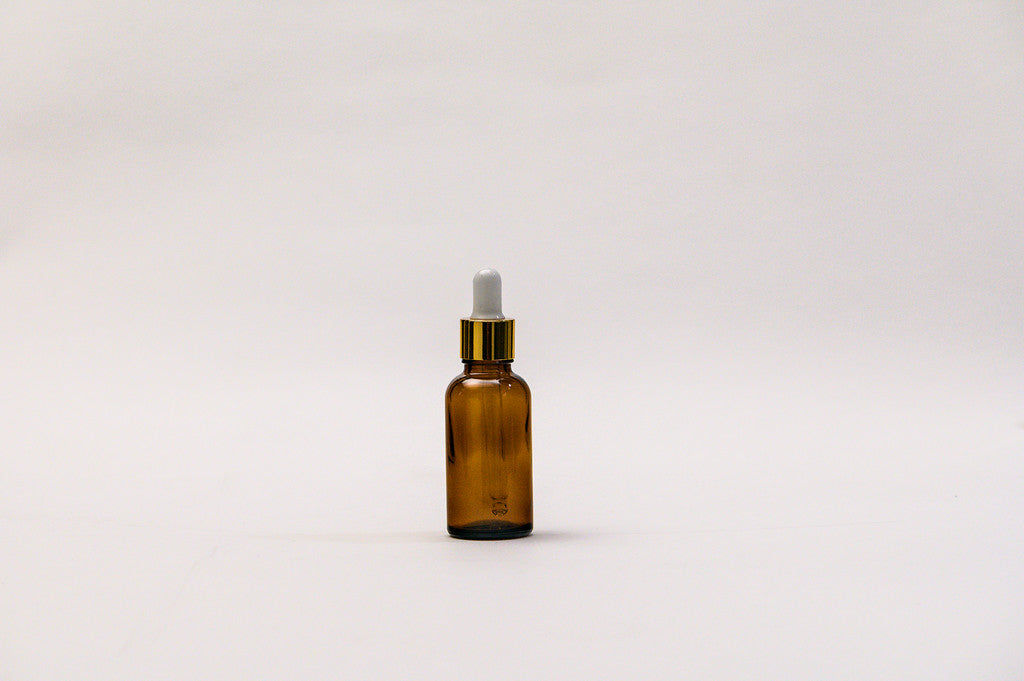 Gotario vidrio ámbar 30 ml tapa dorada goma blanca y pipeta