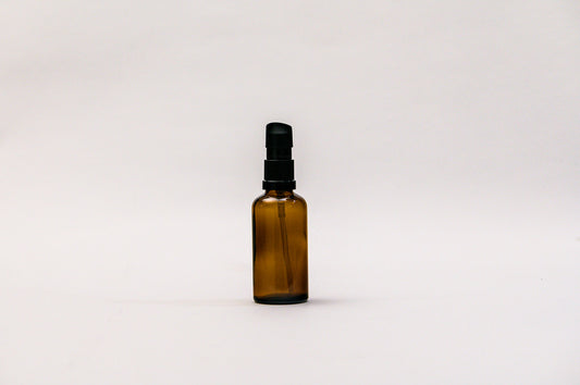 Botella 50 ml vidrio ámbar válvula de tratamiento negra 18/410
