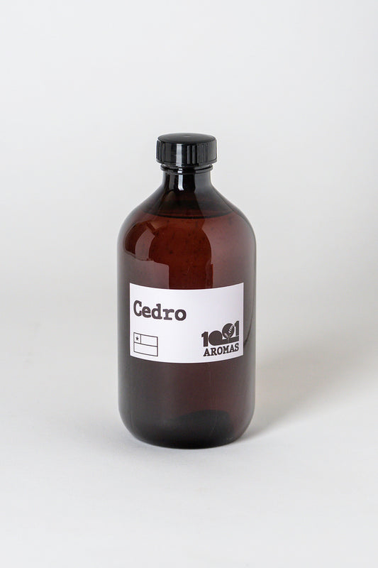 Esencia Aroma Cedro Multipropósito - 500 Gramos