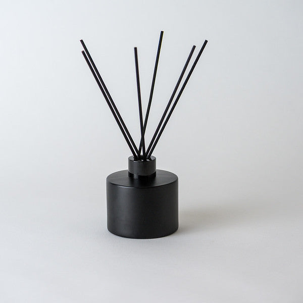 Mikado 150 ml difusor vidrio negro recto con tap. tapa n. varillas n.