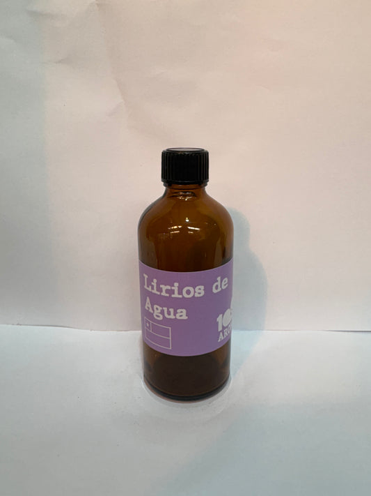 Esencia Aroma Lirios de Agua Solo Velas Soja, Arena y Coco - 100 Gramos
